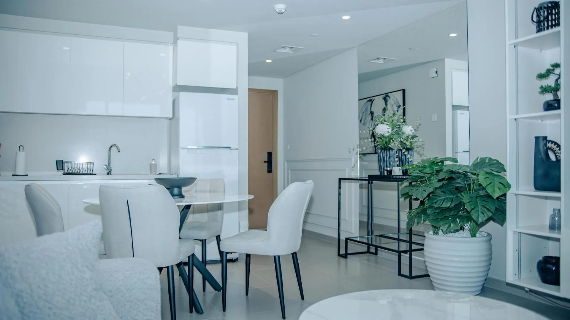 Unveil Downtown Luxury, 1Br Majestic Skyline Views - Downtown Views Ll Apartment Dubai United Arab Emirates